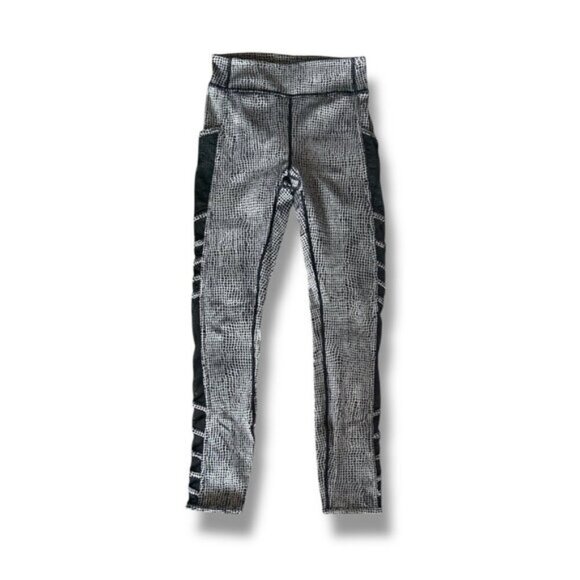 Lululemon Wild And Free Tight Fall Net White Black / Black Size 4 - Picture 6 of 10